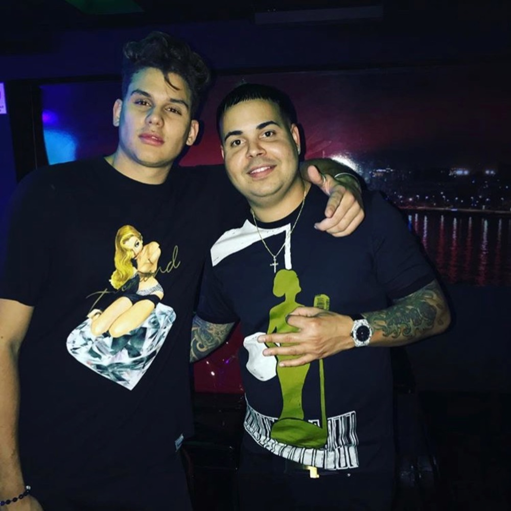 Meet your Posher, Luis